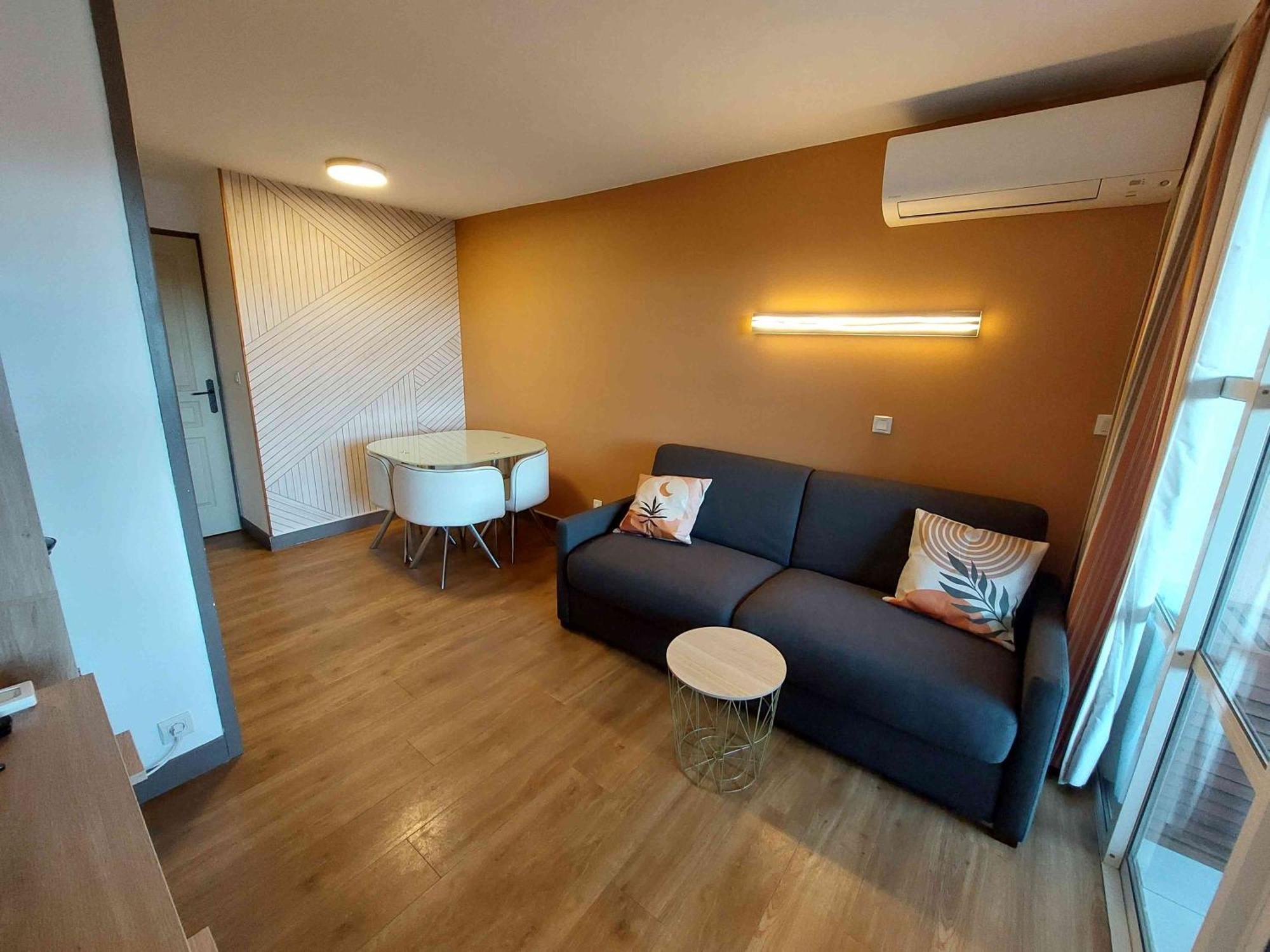 Cap Esterel Appartement Climatise Dans Le Centre Du Village Vacances Drammont Zewnętrze zdjęcie