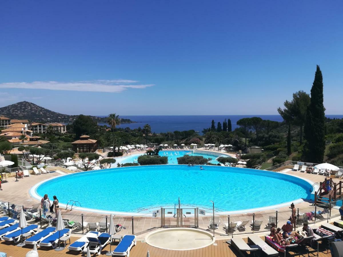 Cap Esterel Appartement Climatise Dans Le Centre Du Village Vacances Drammont Zewnętrze zdjęcie