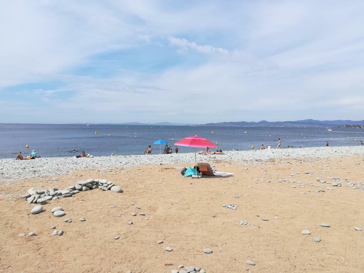 Cap Esterel Appartement Climatise Dans Le Centre Du Village Vacances Drammont Zewnętrze zdjęcie